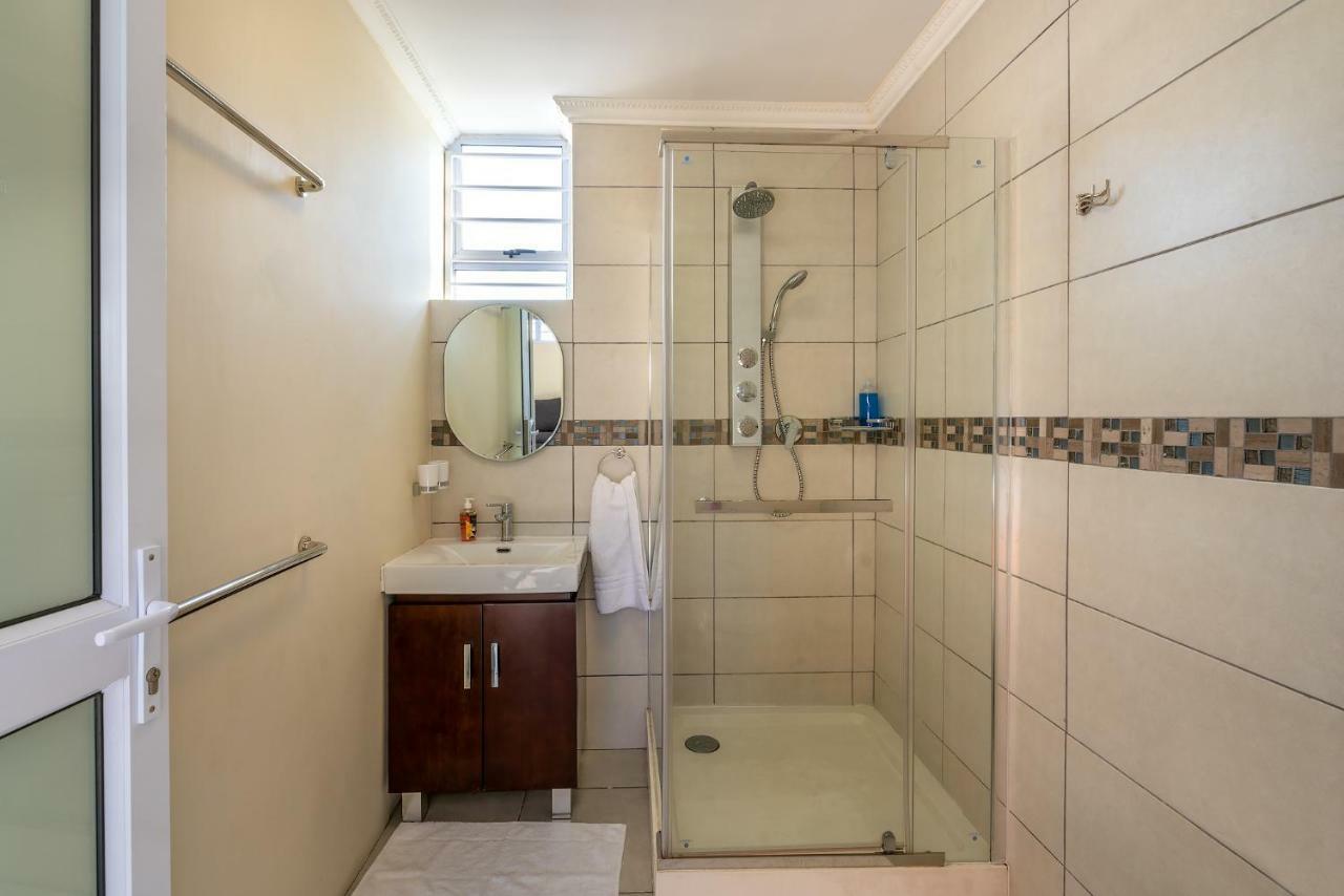 Pro Moni'S Guesthouse Muizenberg Zewnętrze zdjęcie