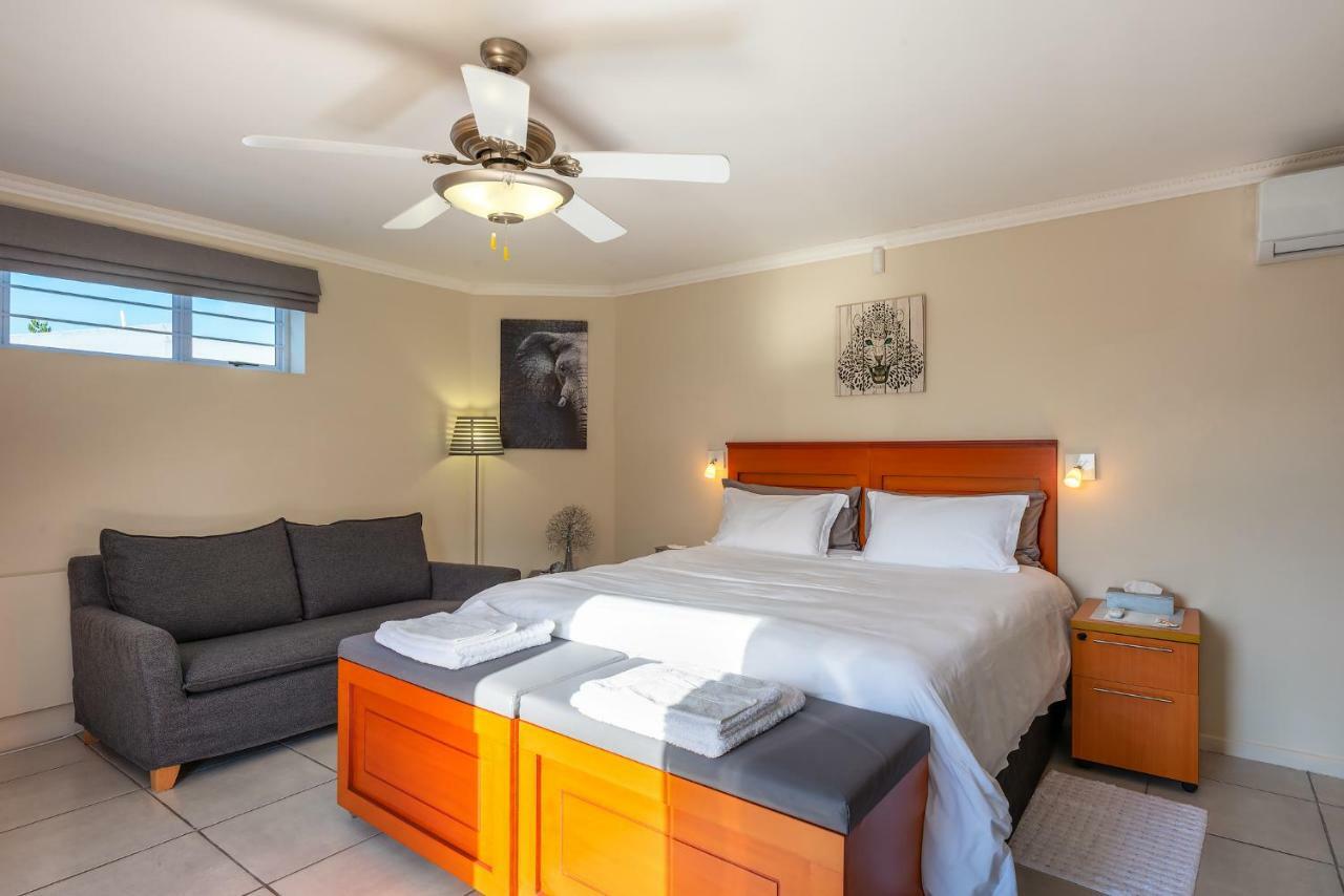 Pro Moni'S Guesthouse Muizenberg Zewnętrze zdjęcie