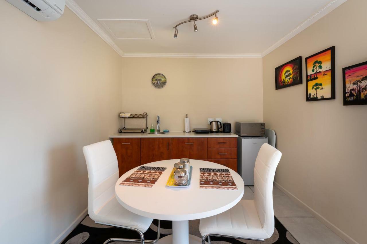 Pro Moni'S Guesthouse Muizenberg Zewnętrze zdjęcie